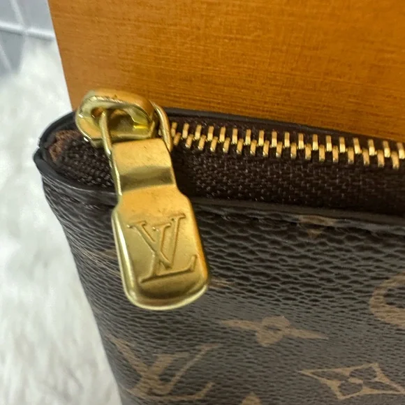 Louis Vuitton Monogram Pouch✨ - Picture 7 of 11
